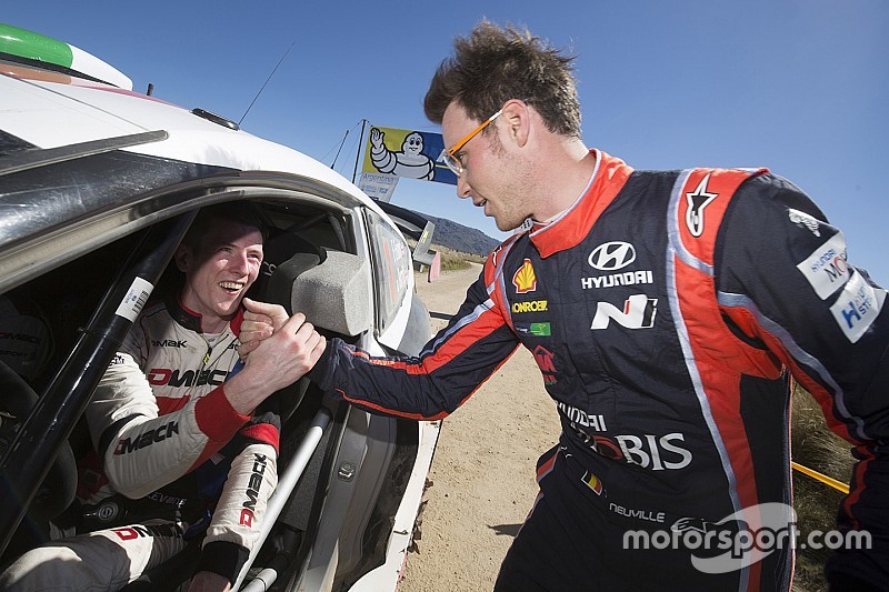 Argentina: Neuville omaggia Evans dopo il rally più bello dell'anno