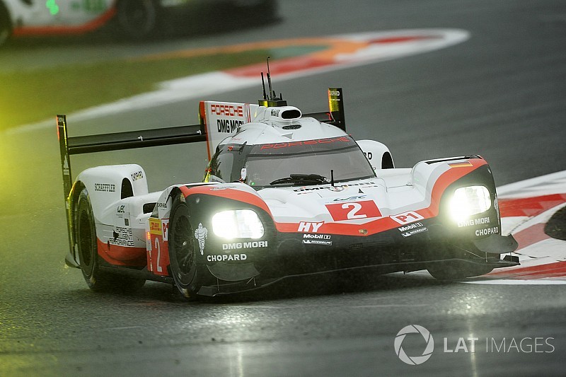 Fuji WEC: Hartley, Bamber pole pozisyonunda