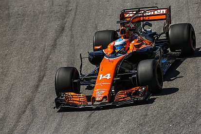 Alonso diz ter trabalhado “90%” para 2018 em primeiro dia