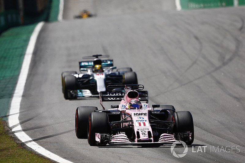 Hamilton előzése egy különleges kameranézetből Pérez ellen