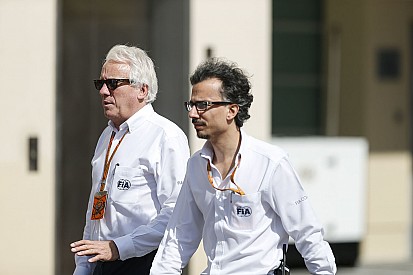 FIA пообіцяла розібрати переходи співробітників у команди Ф1
