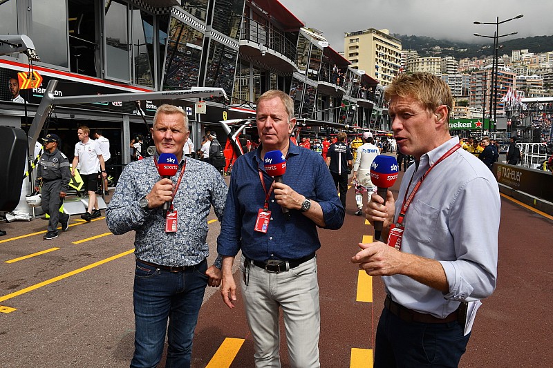 Brundle: Vettel, Ferrari'ye şampiyonluk yarışında güç verdi