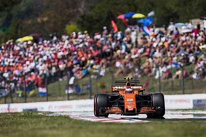 Vandoorne el mejor del test matutino en Hungría