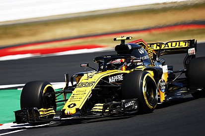 Sainz legt schuld van crash op Silverstone bij Grosjean: "Ik gaf hem genoeg ruimte"