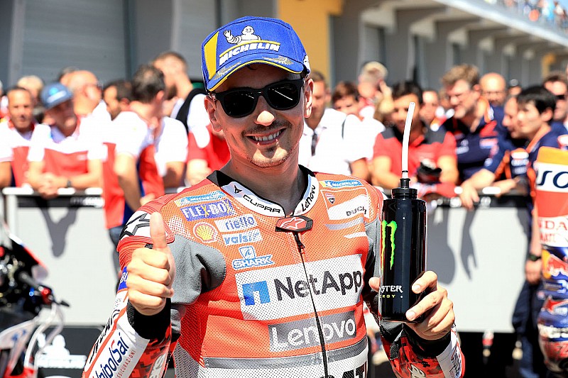 Tekad Lorenzo sudahi sejarah bagus Marquez