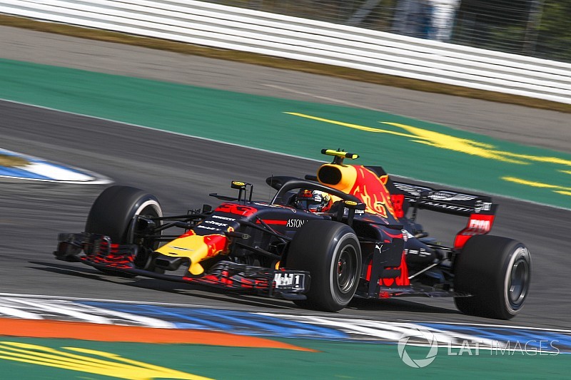 Verstappen first to take Hockenheim’s Turn 1 flat