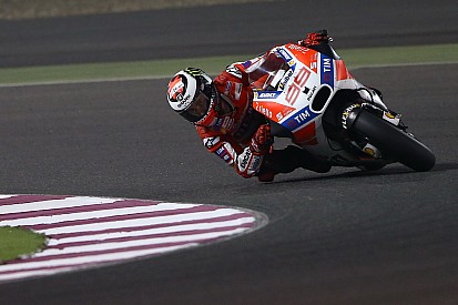 Lorenzo: “Tanta diferencia entre Viñales y Rossi es sorprendente”