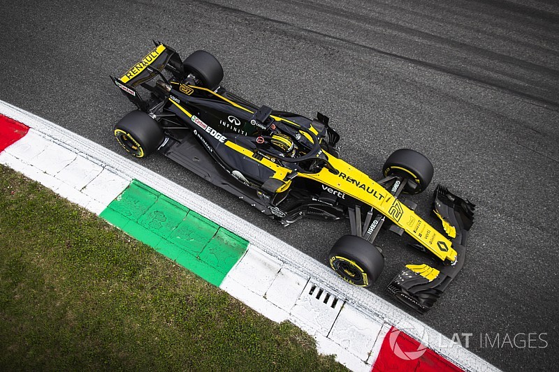 Hulkenberg, 150. yarışına çıkacağı Singapur'dan iyi bir sonuçla ayrılmak istiyor