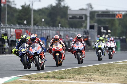 Dovizioso tried to break up Brno pack with "strange" pace