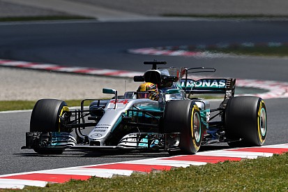 Mercedes та Ferrari зробили ідентичний крок – Хемілтон