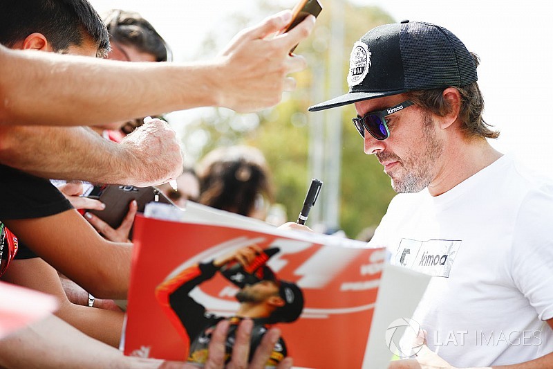 Alonso: akár több évre is aláírhatok a McLarennel