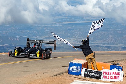 Pikes Peak 2017: Sieg für Romain Dumas mit Hindernissen