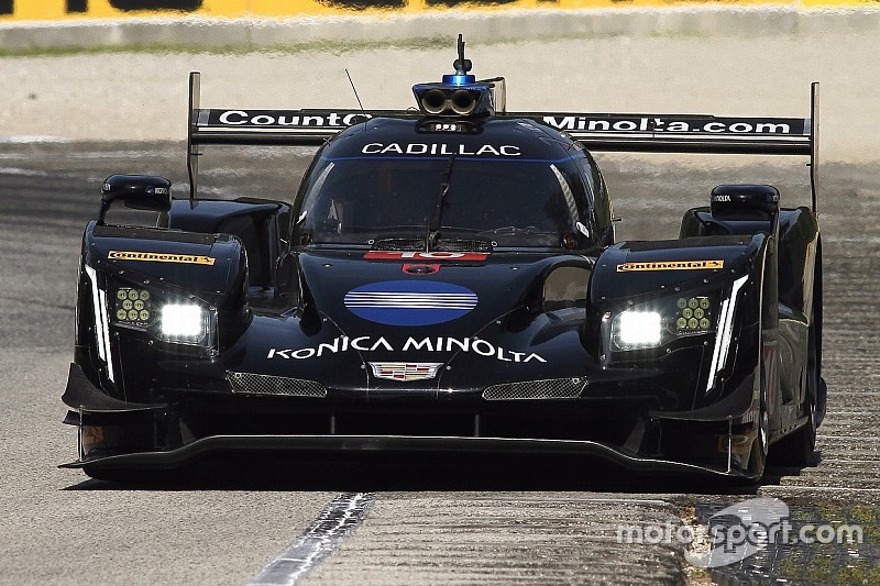 WTR lidera la primera práctica en Laguna Seca