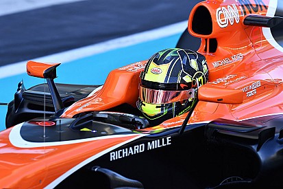 Eric Boullier quiere más esfuerzo de Lando Norris para llegar a McLaren