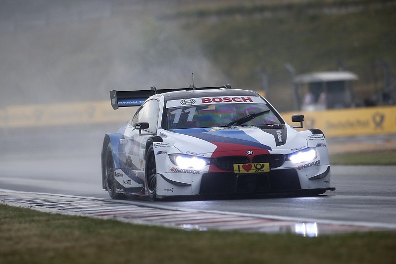 Mentőautók és sérült sportbírók: Wittmann nyert a hungaroringi káoszban