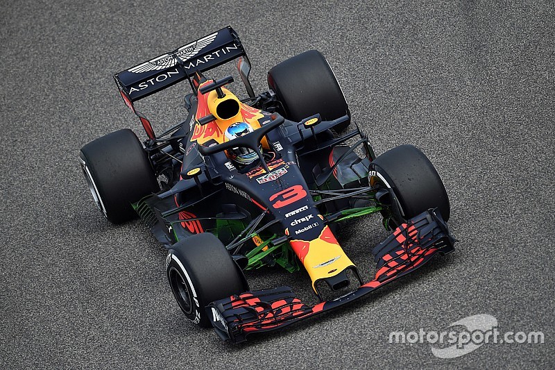 Гран Прі Бахрейну: Red Bull на різних полюсах у першій практиці