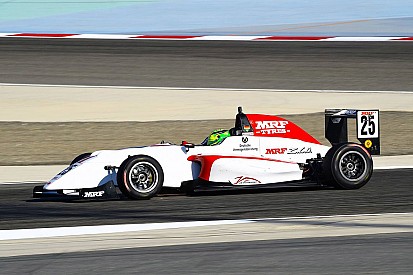 Mick Schumacher besiegt seinen Formel-4-Rivalen