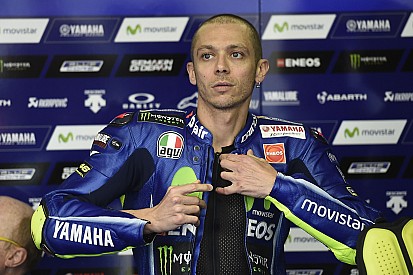 Valentino Rossi sufre un accidente haciendo motocross y es duda para Mugello