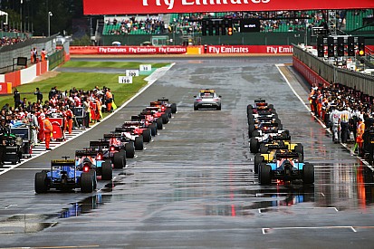 F1 berlakukan standing start saat kondisi basah