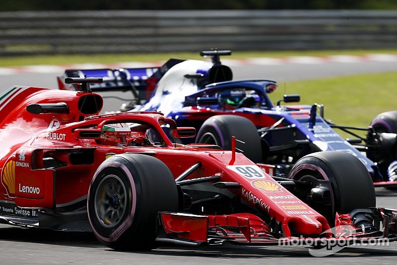 Andretti says F1 teams should run third cars for guest drivers