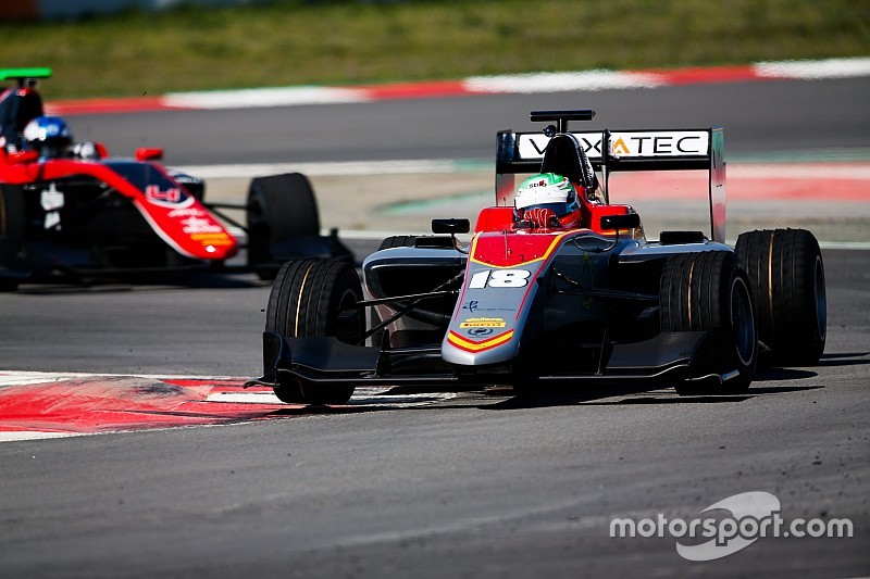 Barcelona GP3 testi: Pulcini lider