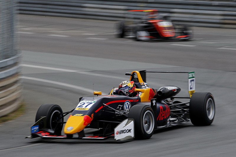 EK F3 Norisring: Ticktum wint spectaculaire derde race