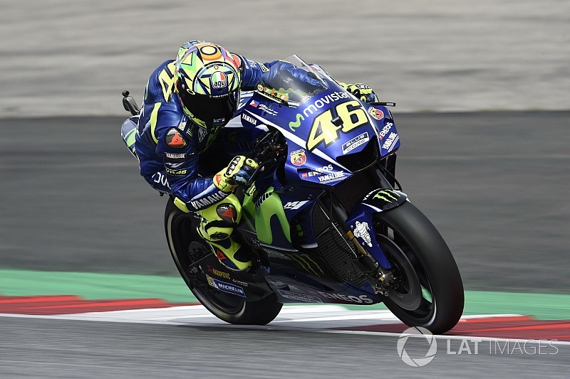 Rossi ve Vinales lastik problemi yaşamışlar