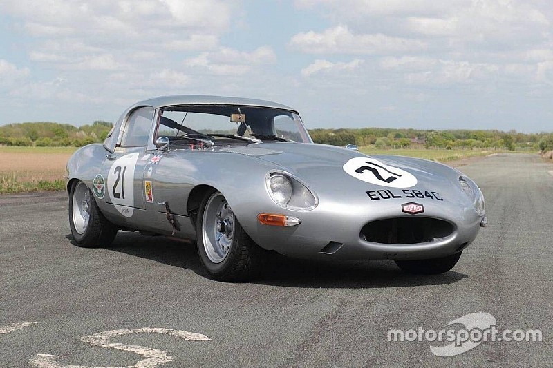 El Jaguar E-Type de Stirling Moss, a subasta