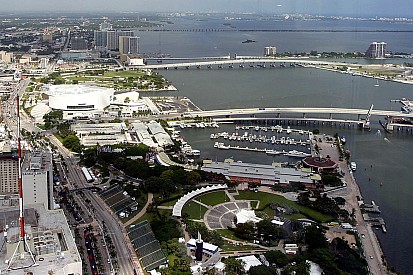 Miami Mayor: F1 race like hosting Super Bowl “for the next 10 years”