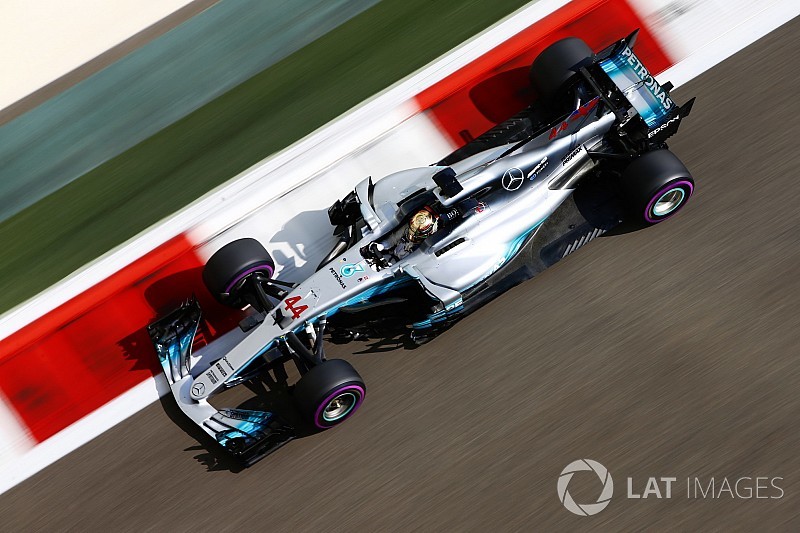 F1アブダビFP2速報:ハミルトン、ベッテルに0.148秒差でトップ。アロンソ10番手