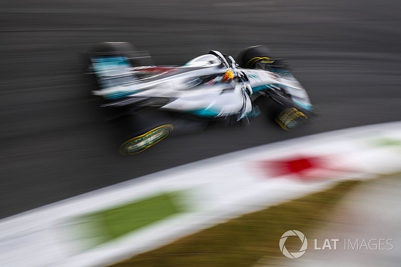 Olasz GP: Hamilton diktálta a tempót Bottas és Vettel előtt az első edzésen