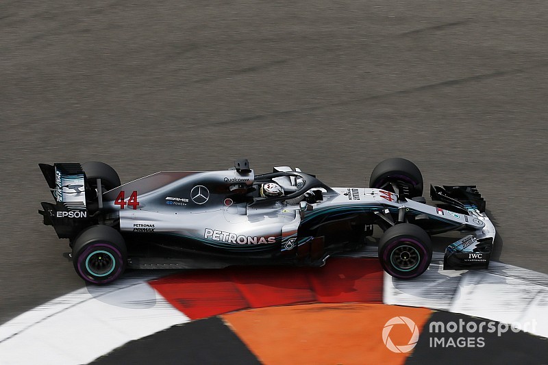 Russian GP: Hamilton leads dominant Mercedes 1-2 in FP2