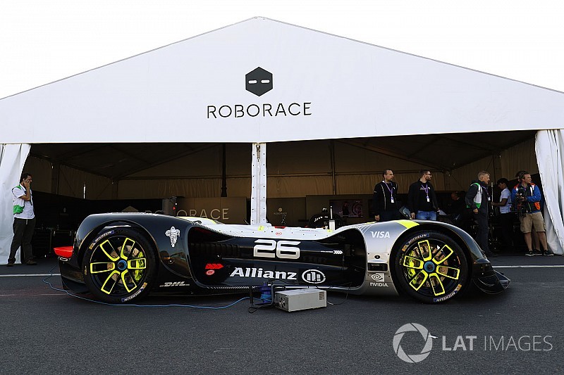 Roborace estará presente en el Autosport International