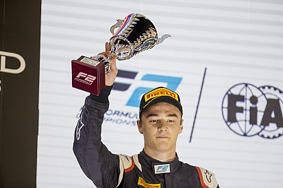Renault'nun yedek pilotu Markelov olabilir