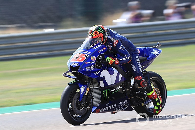 MotoGP, Buriram, Libere 1: Vinales e Rossi firmano la doppietta Yamaha