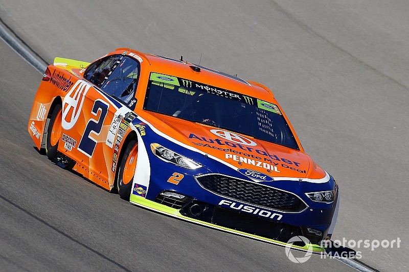 Keselowski holds off Kurt Busch for Stage 2 win at Las Vegas