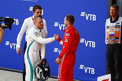 Vettel defiende las órdenes de equipo de Mercedes