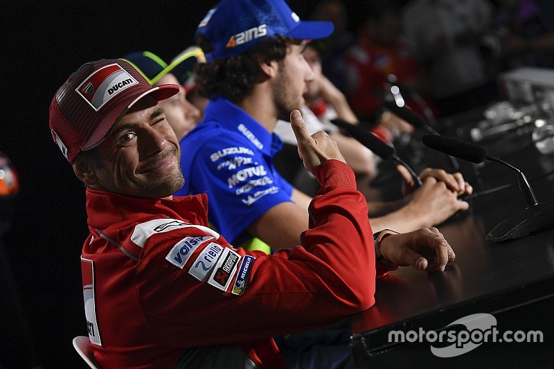Bautista: “Que hoy sea piloto oficial y el año que viene no esté aquí no deja de ser irónico”