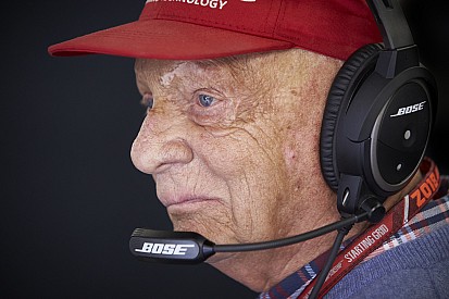Vienna hospital says Lauda showing “continuous improvement”