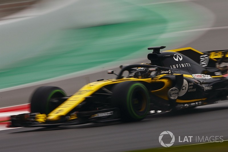 Com pista secando, Hulkenberg supera Bottas e lidera manhã