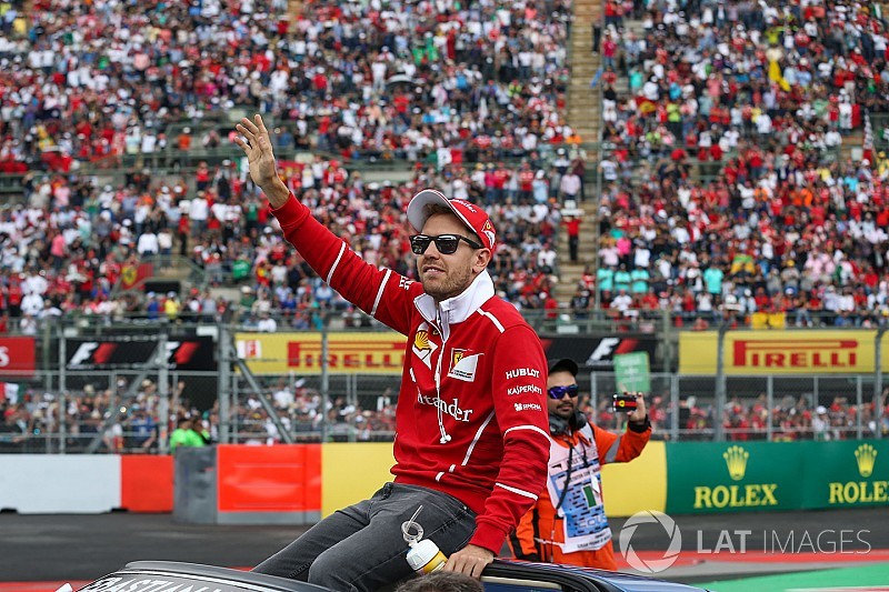 Vettel, Ferrari'yi zirveye taşımak için Şampiyonlar Yarışı'na katılmayacak