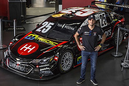 Tuka Rocha lança carro para temporada 2017 da Stock Car