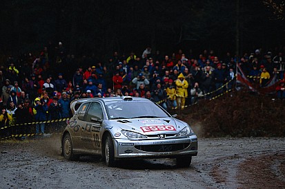 Gronhölm va discuter d'une pige en WRC avec Toyota
