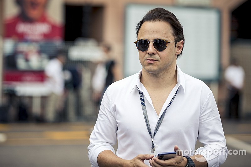 Massa szerint Verstappen miatt megváltozott a gokartos mentalitás