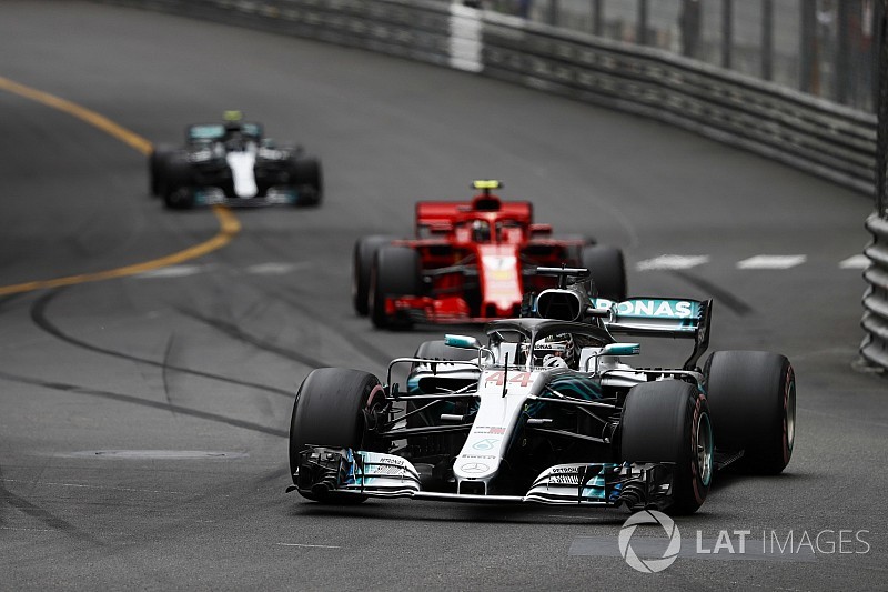 Mondiale Costruttori F1 2018: la Ferrari recupera 5 punti sulla Mercedes