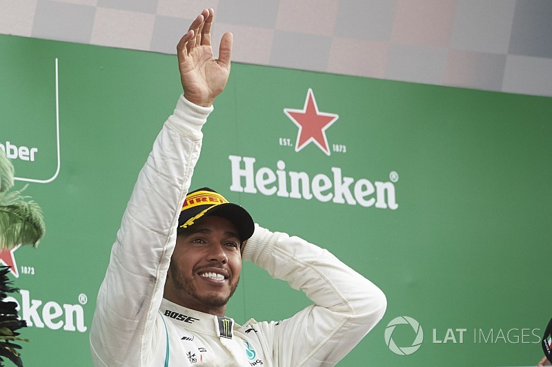 Hamilton: Üzerimdeki baskı hiç bu kadar fazla olmamıştı