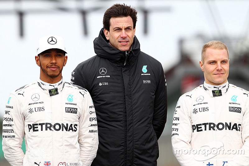 Mercedes revisa su reglamento interno tras el caos de Abu Dhabi