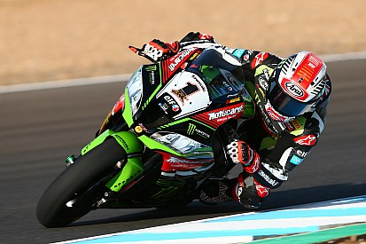 Rea marca el ritmo del WorldSBK en Jerez pese a una caída (vídeo)