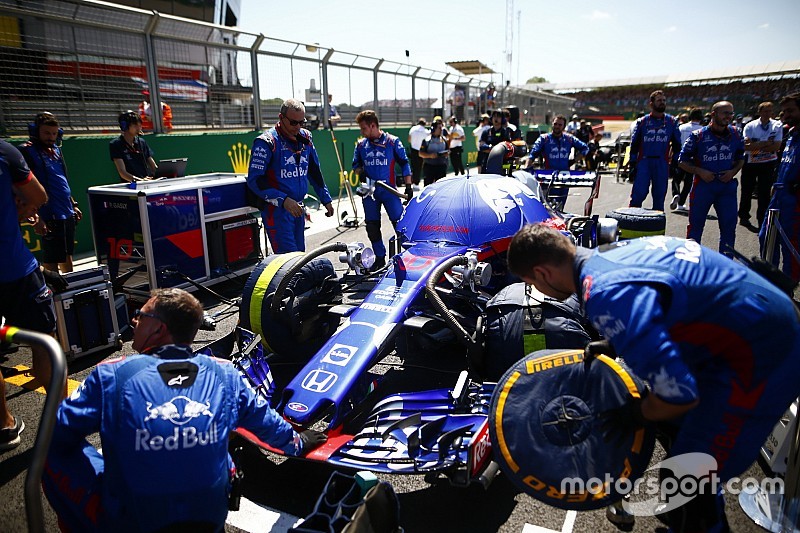 Los equipos de F1 creen que prohibir los calentadores de neumáticos ayudaría al espectáculo