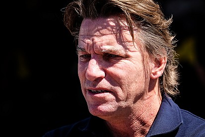 Según Johansson, Alonso es el piloto "más respetado del mundo"